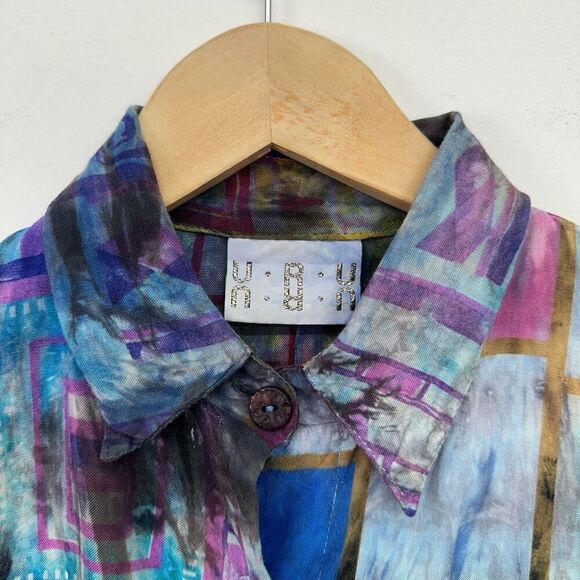 URU Women’s Dark Multi Watercolor Abstract Sleeveless Button Front Tank Blouse - Picture 3 of 8